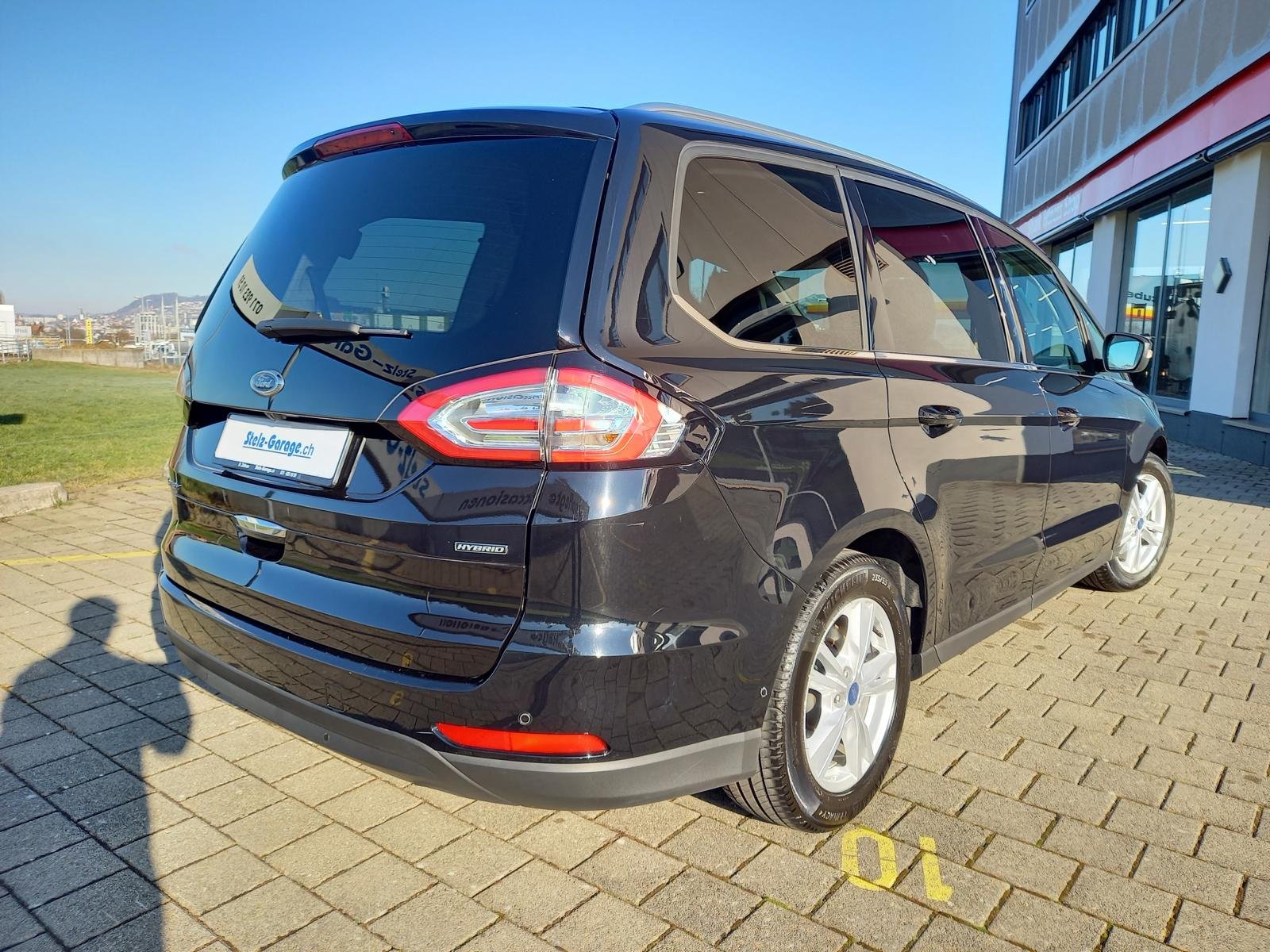 FORD Galaxy 2.5 Hybrid Titanium 7P, Hybride Intégral Essence/Électricité, Occasion / Utilisé, Automatique - 2