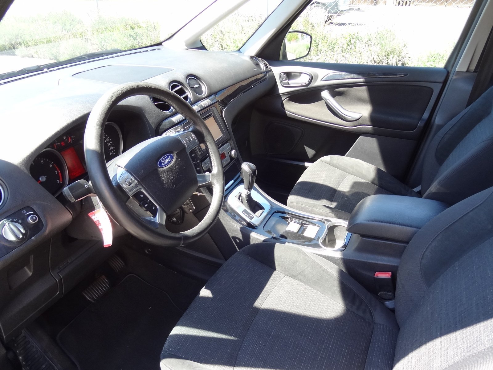 FORD Galaxy 2.0 SCTi Titanium PowerShift, Essence, Occasion / Utilisé, Automatique - 7