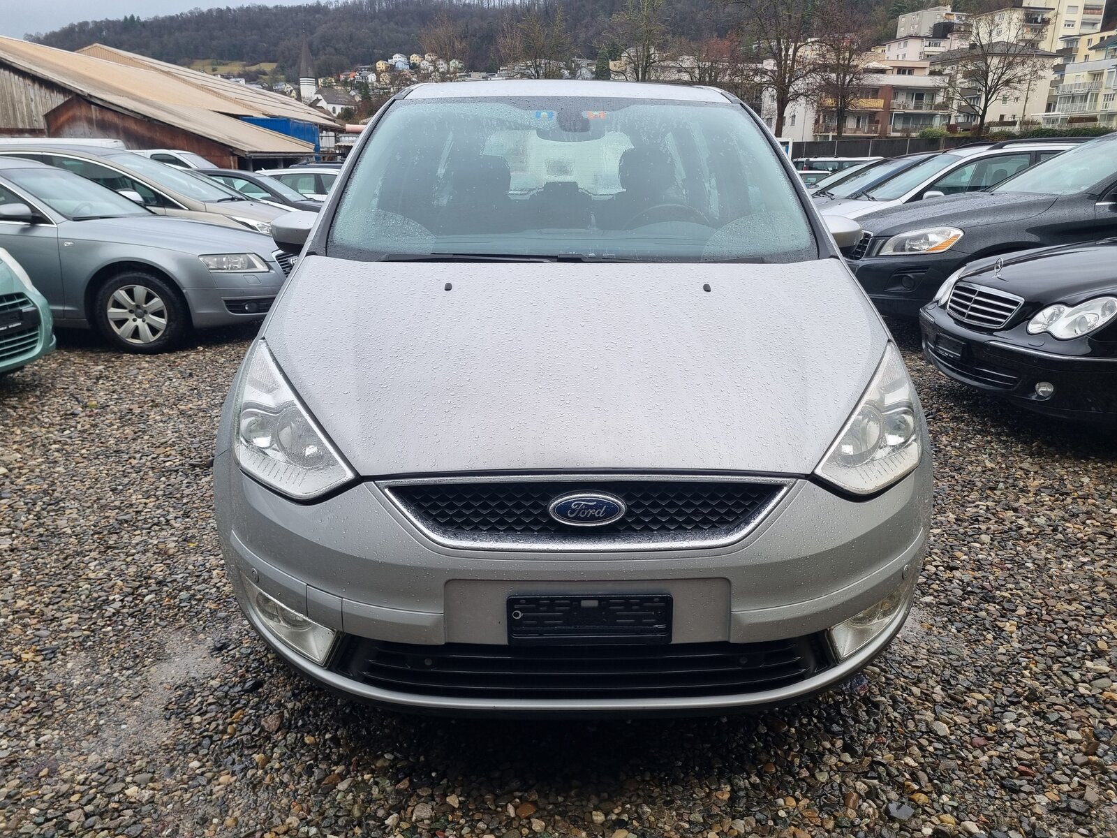FORD Galaxy 2.0i Ghia