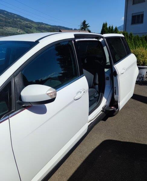FORD Grand C-Max 1.6i EB SCTi 150 Titan. S/S, Benzin, Occasion / Gebraucht, Handschaltung - 7