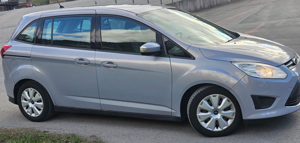 FORD Grand C-MAX 2.0 TDCi 140 Carving, Diesel, Occasion / Gebraucht, Automatik - 4
