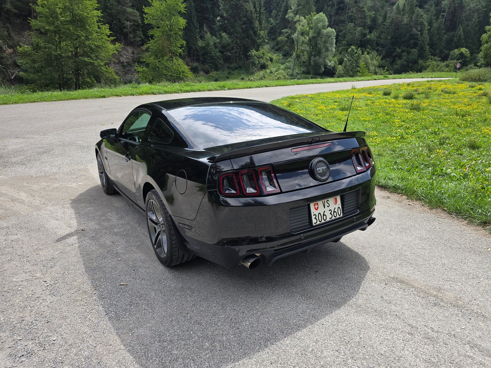 FORD GT 5.0 Track Pack Performance Recaro, Benzin, Occasion / Gebraucht, Handschaltung - 4