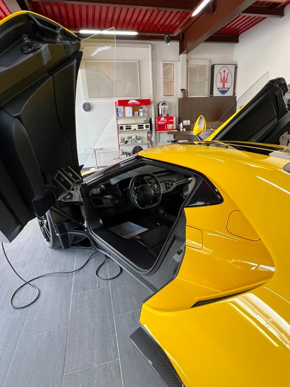 FORD GT, Essence, Voiture de démonstration, Automatique - 6
