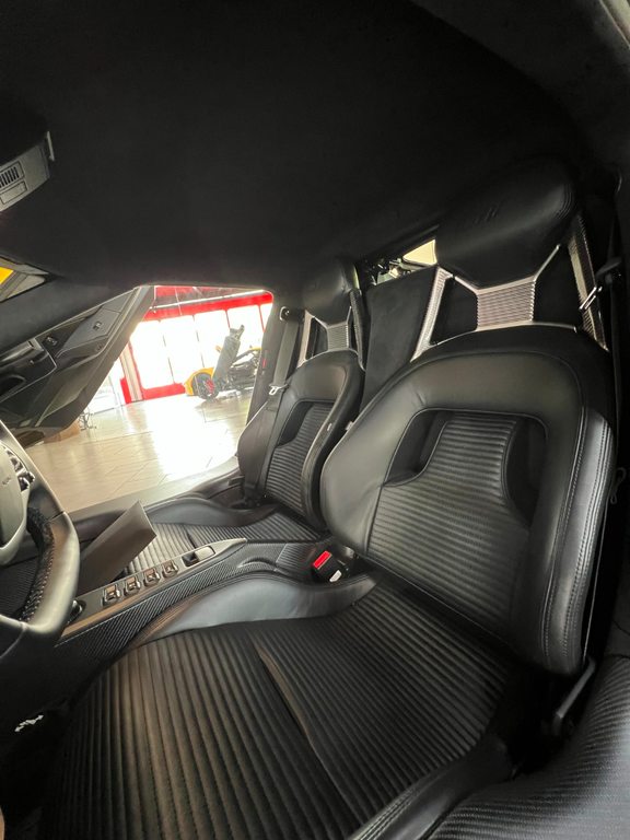 FORD GT, Essence, Voiture de démonstration, Automatique - 7
