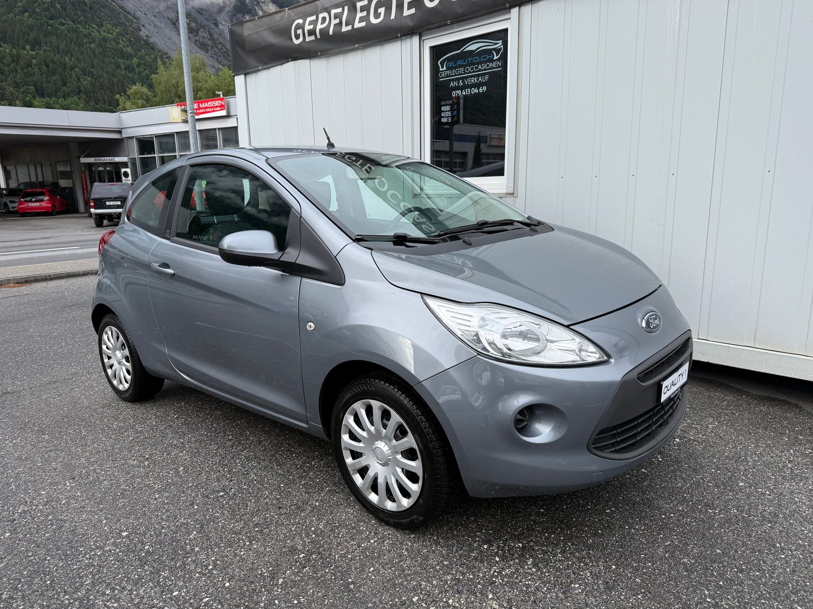 FORD KA 1.25 Titanium+ *KLIMA* MFK*, Petrol, Second hand / Used, Manual - 2