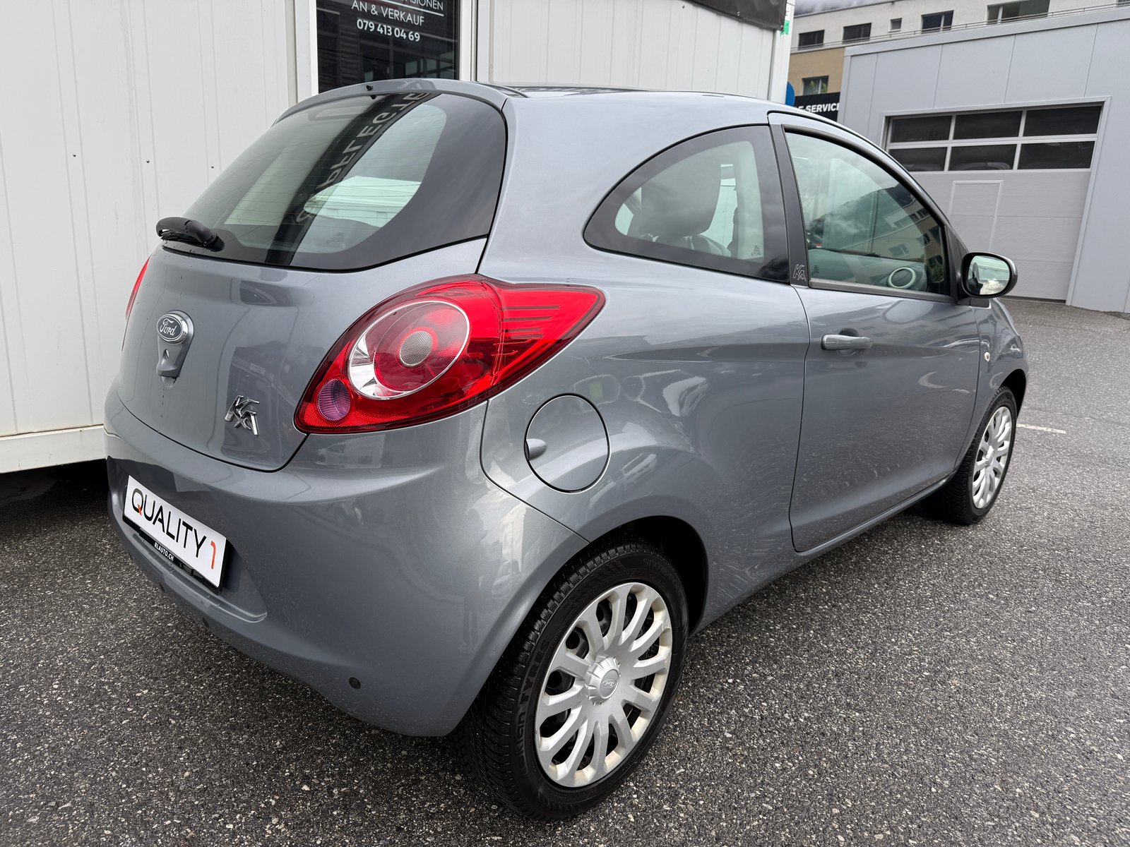 FORD KA 1.25 Titanium+ *KLIMA* MFK*, Petrol, Second hand / Used, Manual - 4