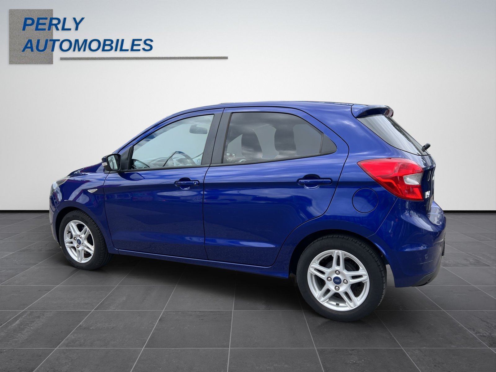 FORD KA+ 1.2 CoolSound, Petrol, Second hand / Used, Manual - 4