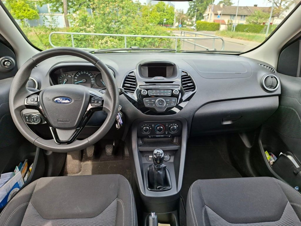 FORD KA+ 1.2 Ti-VCT 85 Cool + Sound, Benzin, Occasion / Gebraucht, Handschaltung - 5