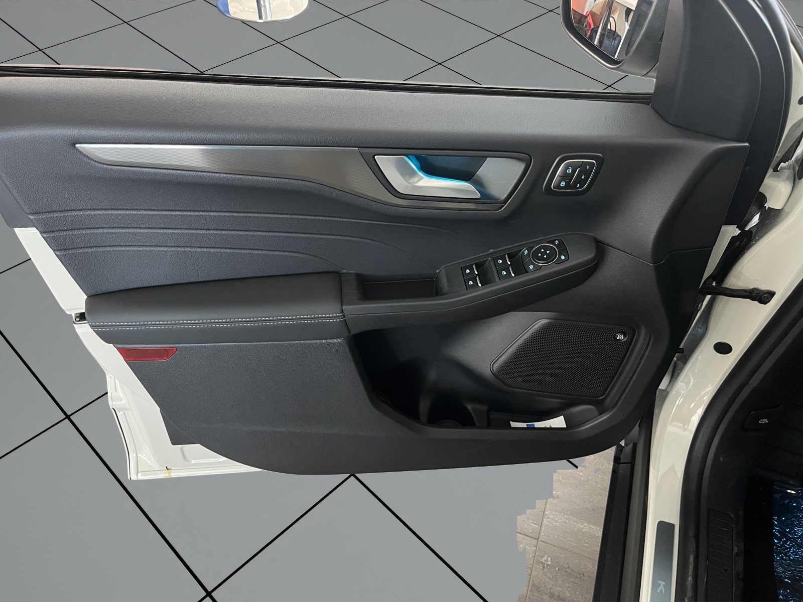 FORD Kuga 2.5 FHEV Sound Edition 4WD, Benzin, Neuwagen, Automatik - 6