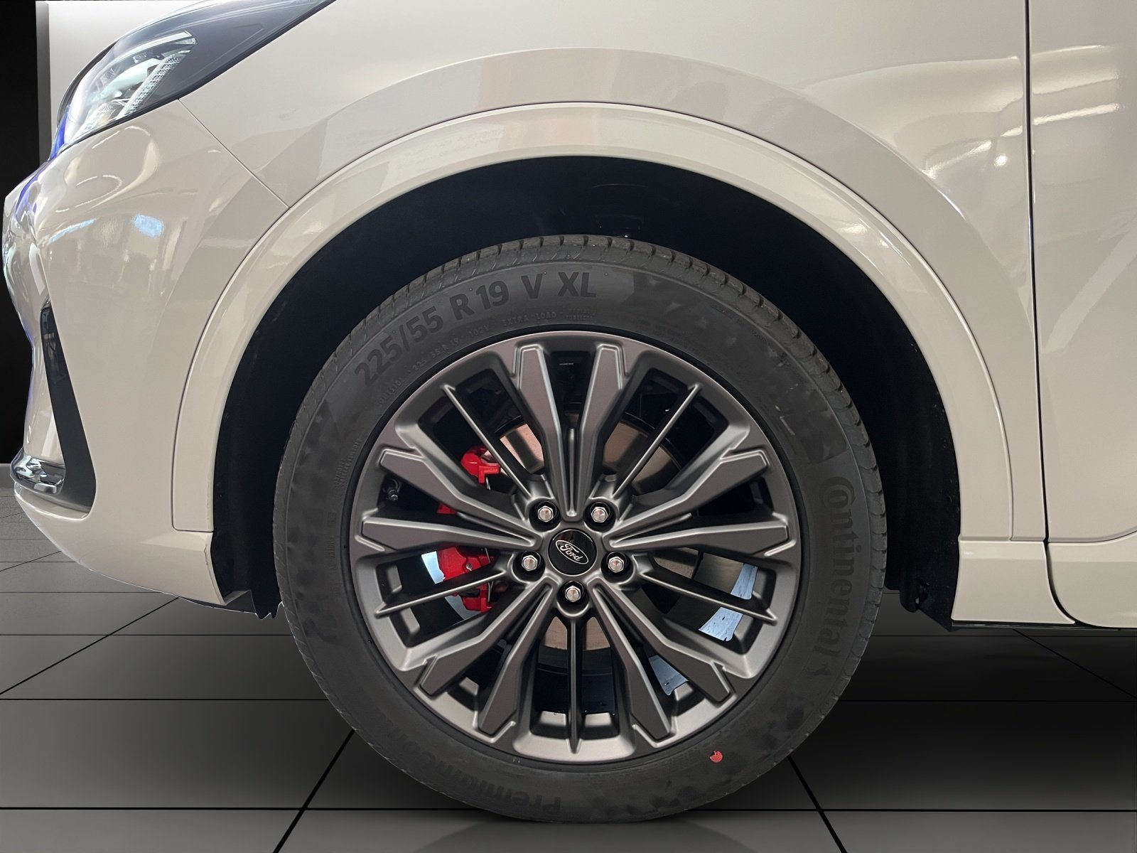 FORD Kuga 2.5 FHEV Sound Edition 4WD, Benzin, Neuwagen, Automatik - 7