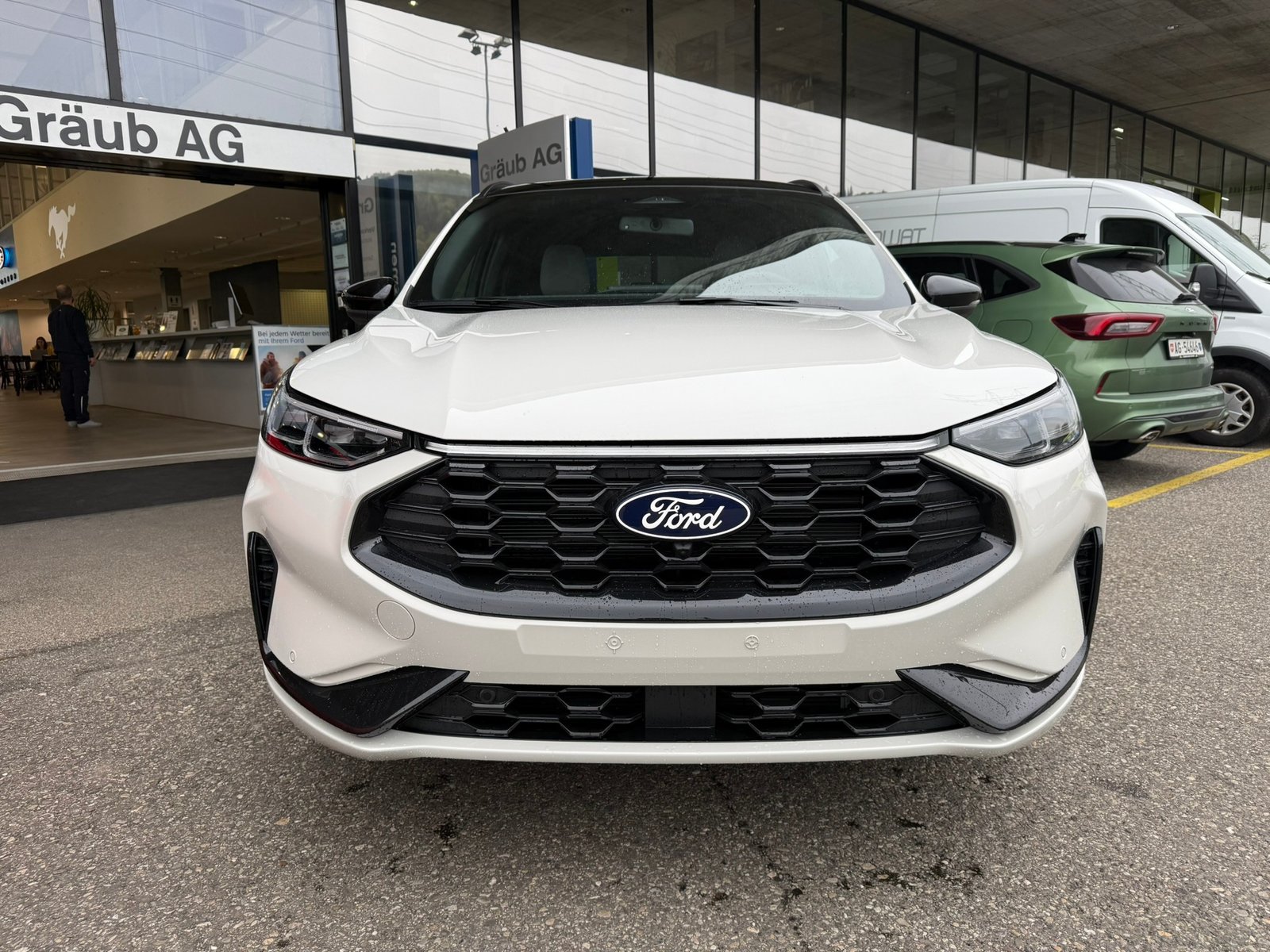 FORD Kuga 2.5 PHEV Sound Edition FWD, Plug-in-Hybrid Benzin/Elektro, Neuwagen, Automatik - 2