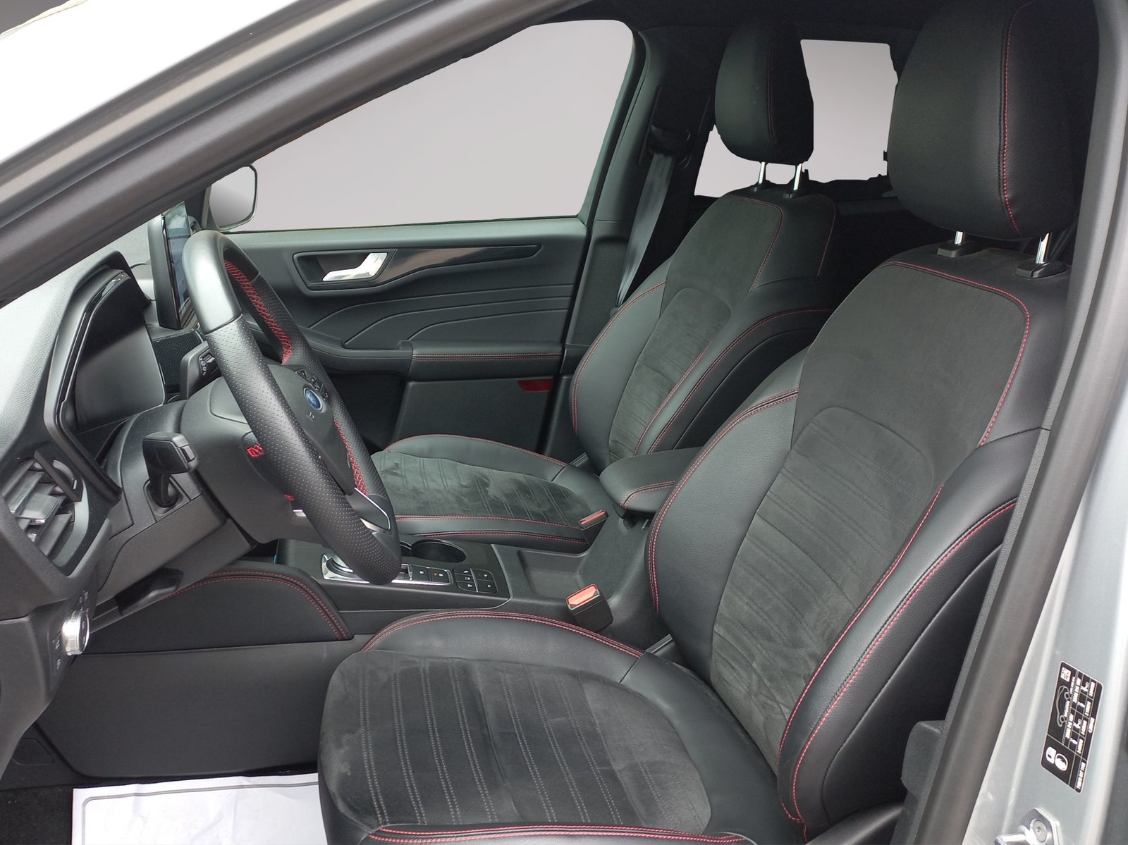 FORD Kuga 2.5 PHEV ST-Line FWD, Plug-in-Hybrid Petrol/Electric, Second hand / Used, Automatic - 4