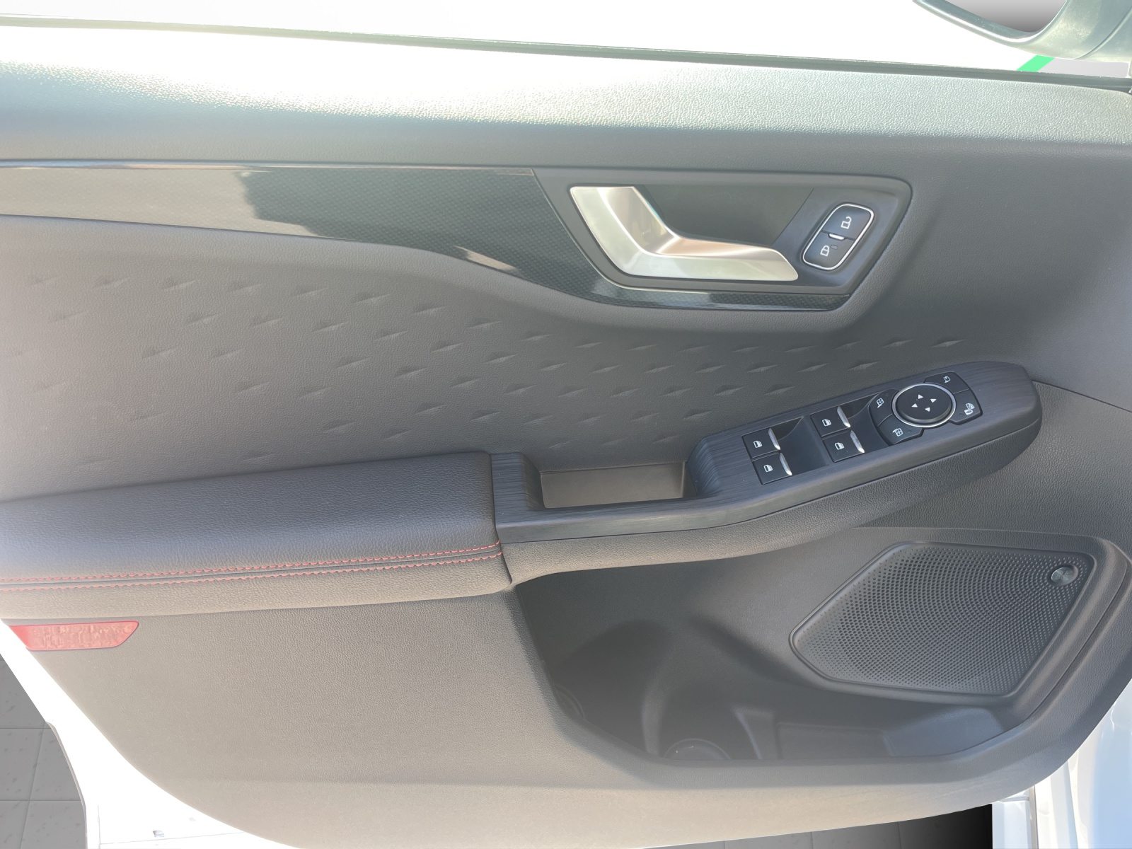 FORD Kuga 2.5 PHEV ST-LineX2WD, Benzin, Occasion / Gebraucht, Automatik - 6