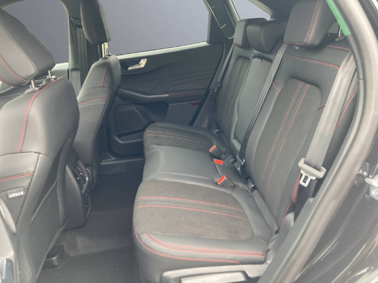 FORD Kuga 2.5 FHEV 183 PS ST-Line X 4x4, Hybride Integrale Benzina/Elettrica, Auto nuove, Automatico - 6