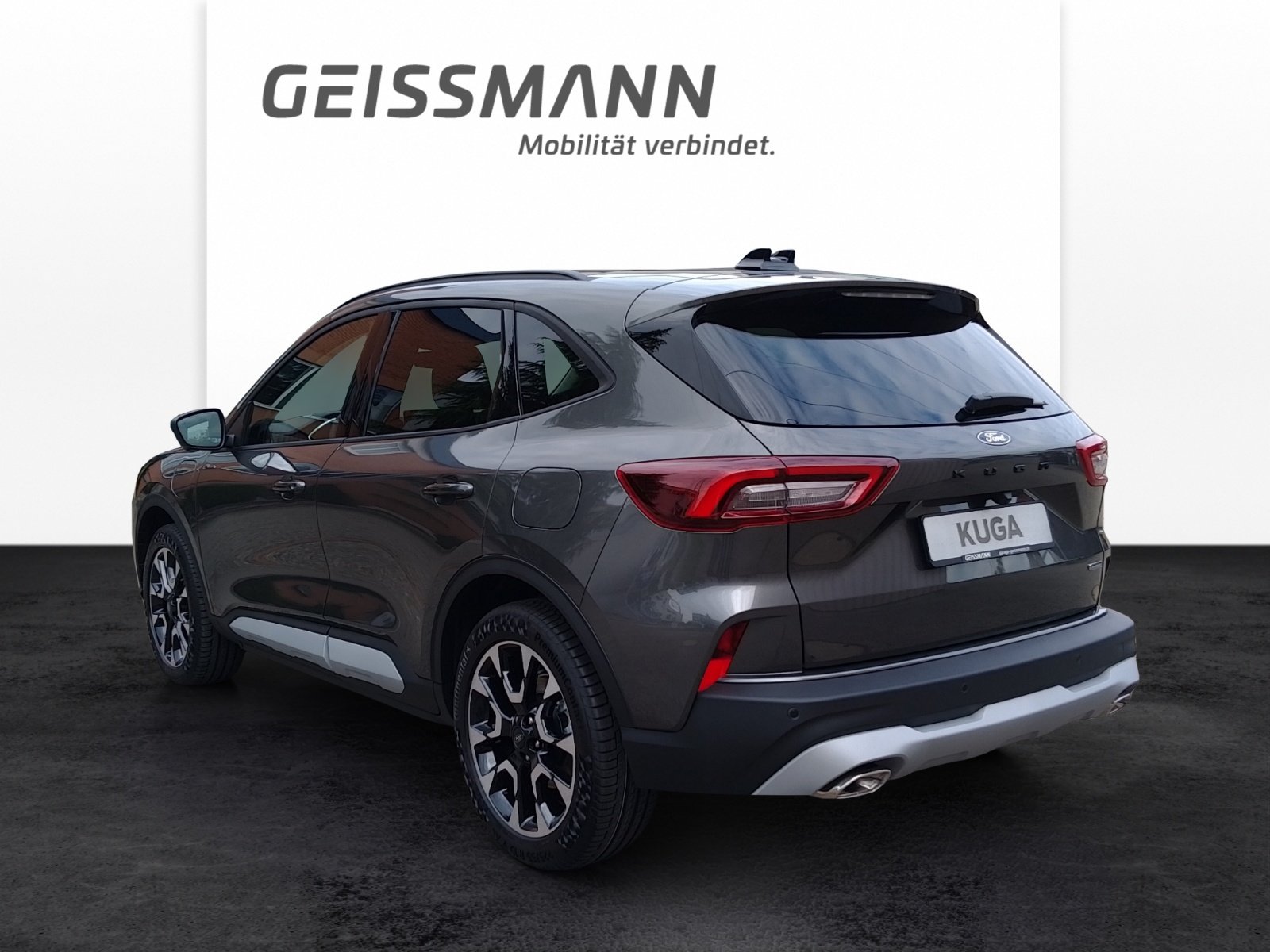FORD Kuga 2.5 Plug-in Hybrid Active X 242 PS, Plug-in-Hybrid Petrol/Electric, New car, Automatic - 3