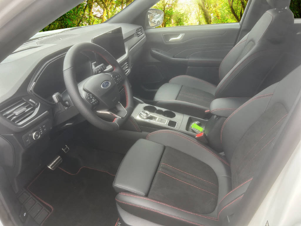 FORD Kuga 2.5 Hybrid ST-Line X 4x4, Full-Hybrid Petrol/Electric, New car, Automatic - 6