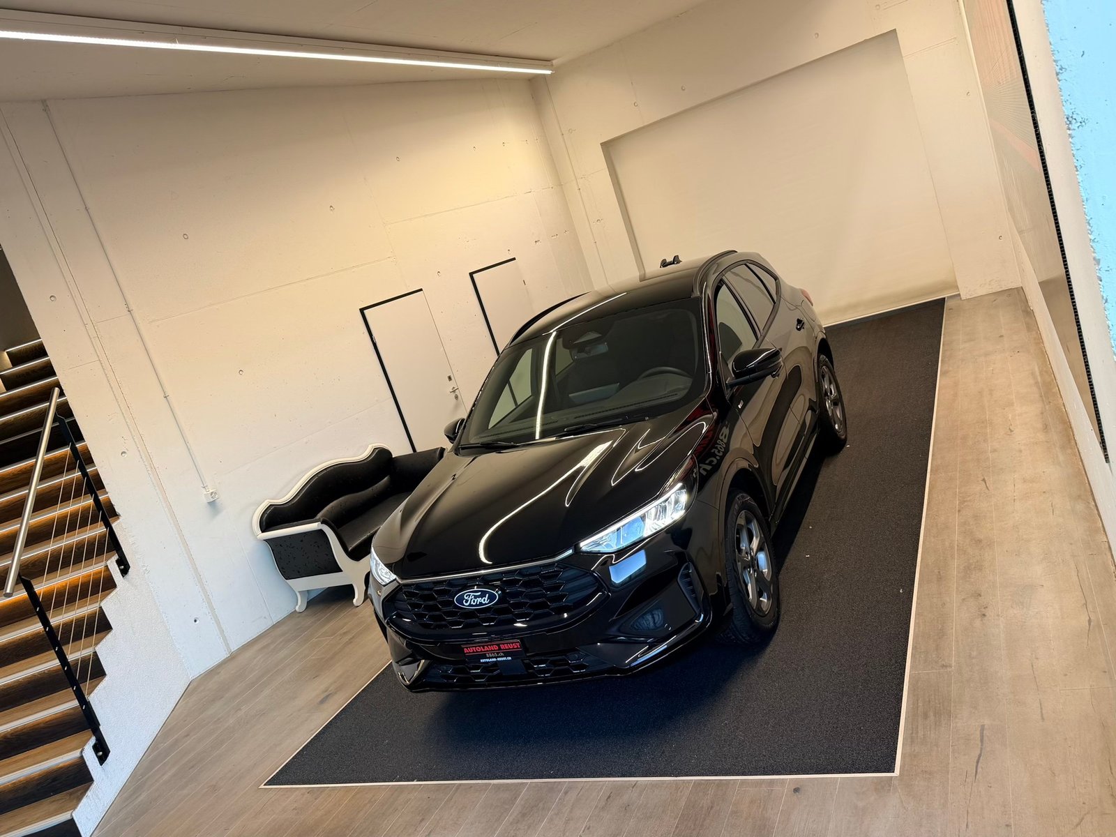 FORD Kuga 2.5 FHEV ST-Line 4WD, Full-Hybrid Petrol/Electric, New car, Automatic - 4