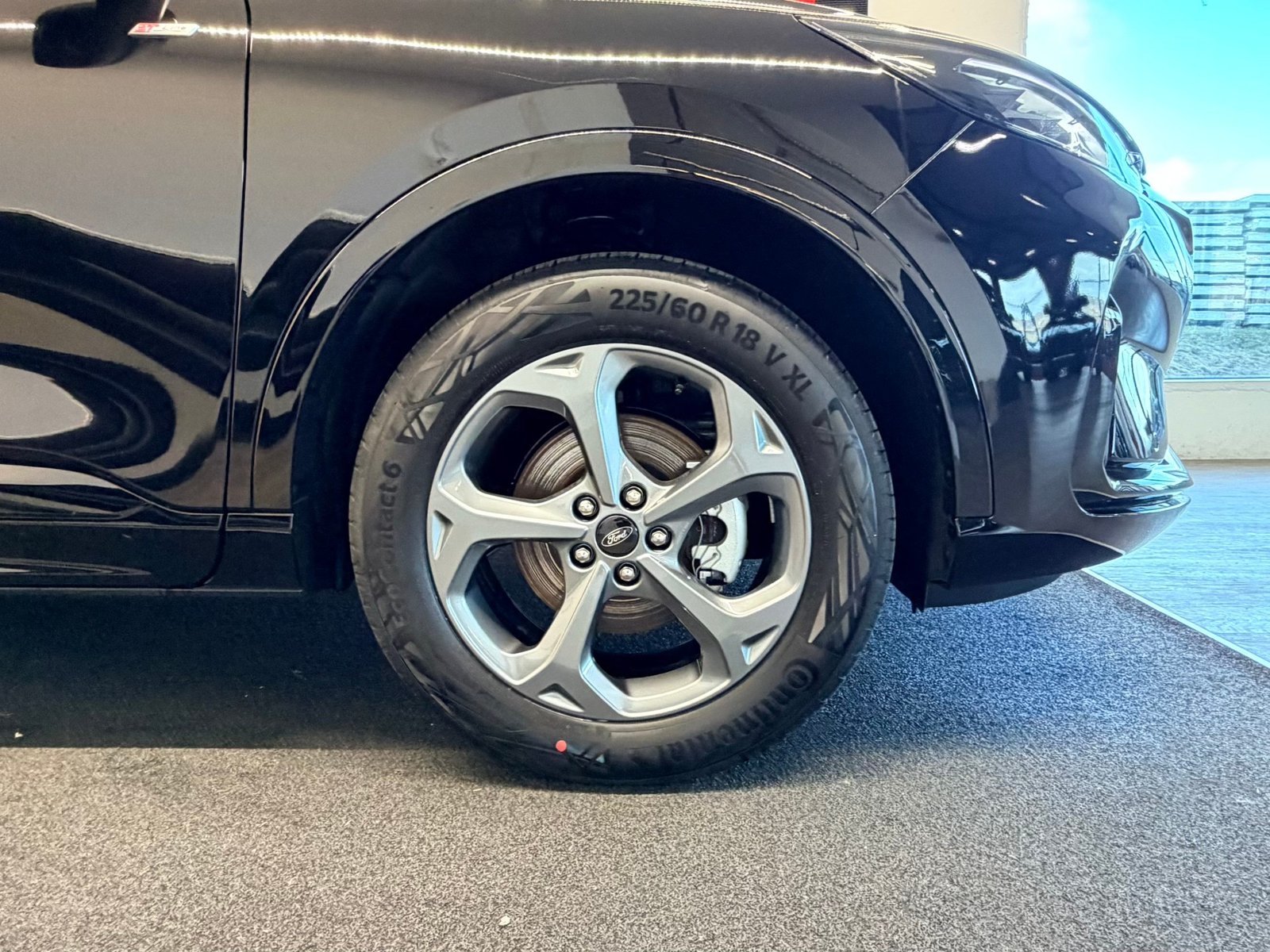 FORD Kuga 2.5 FHEV ST-Line 4WD, Full-Hybrid Petrol/Electric, New car, Automatic - 6