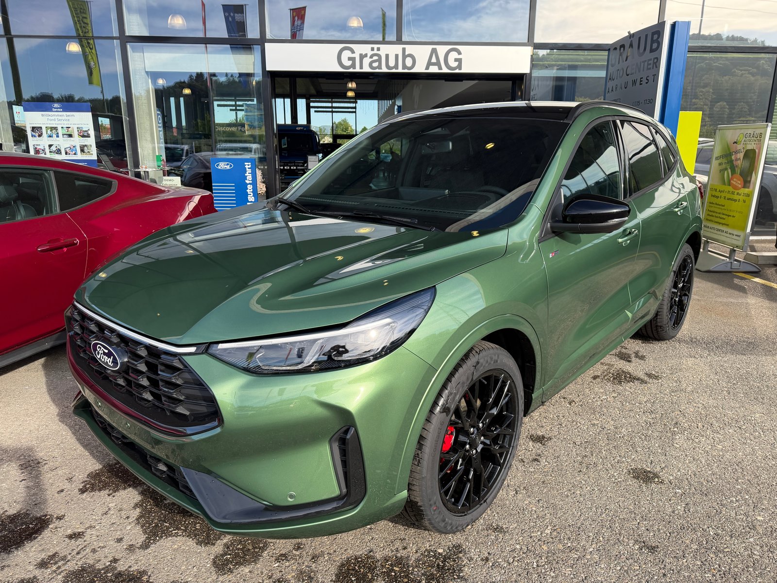 FORD Kuga 2.5 FHEV ST-Line X 4WD, Hybride Intégral Essence/Électricité, Voiture nouvelle, Automatique - 3