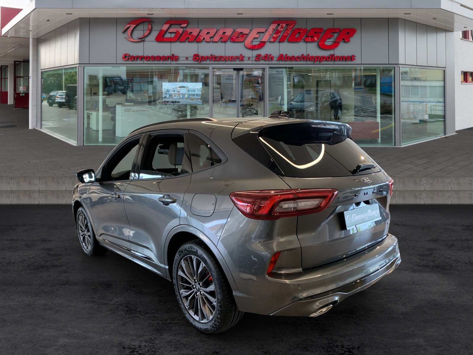 FORD Kuga 2.5 Plug-in Hybrid Sound Edition, Plug-in-Hybrid Petrol/Electric, New car, Automatic - 4