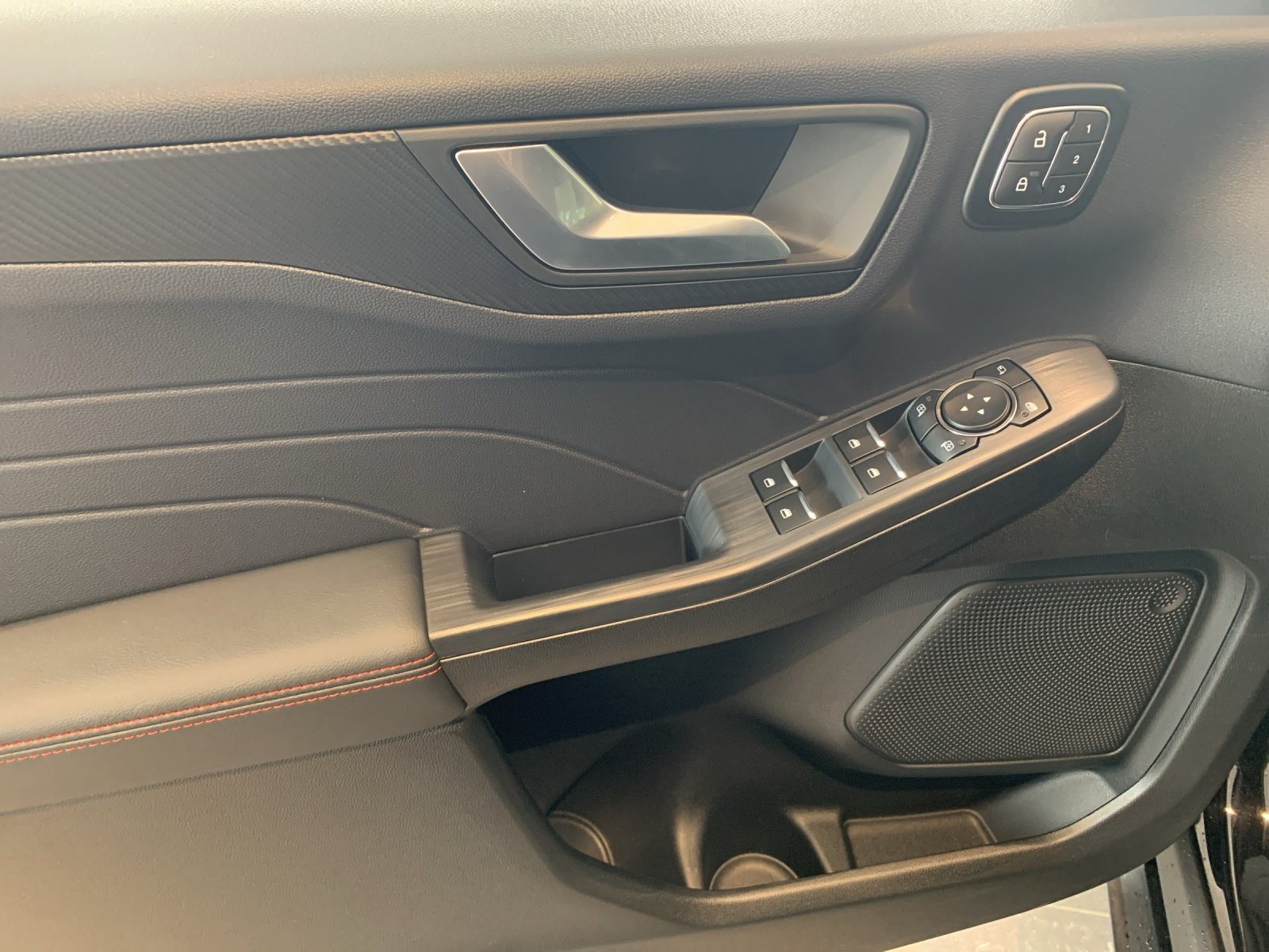 FORD Kuga 2.5 Hybrid ST-Line X 4x4, Hybride Integrale Benzina/Elettrica, Auto nuove, Automatico - 7
