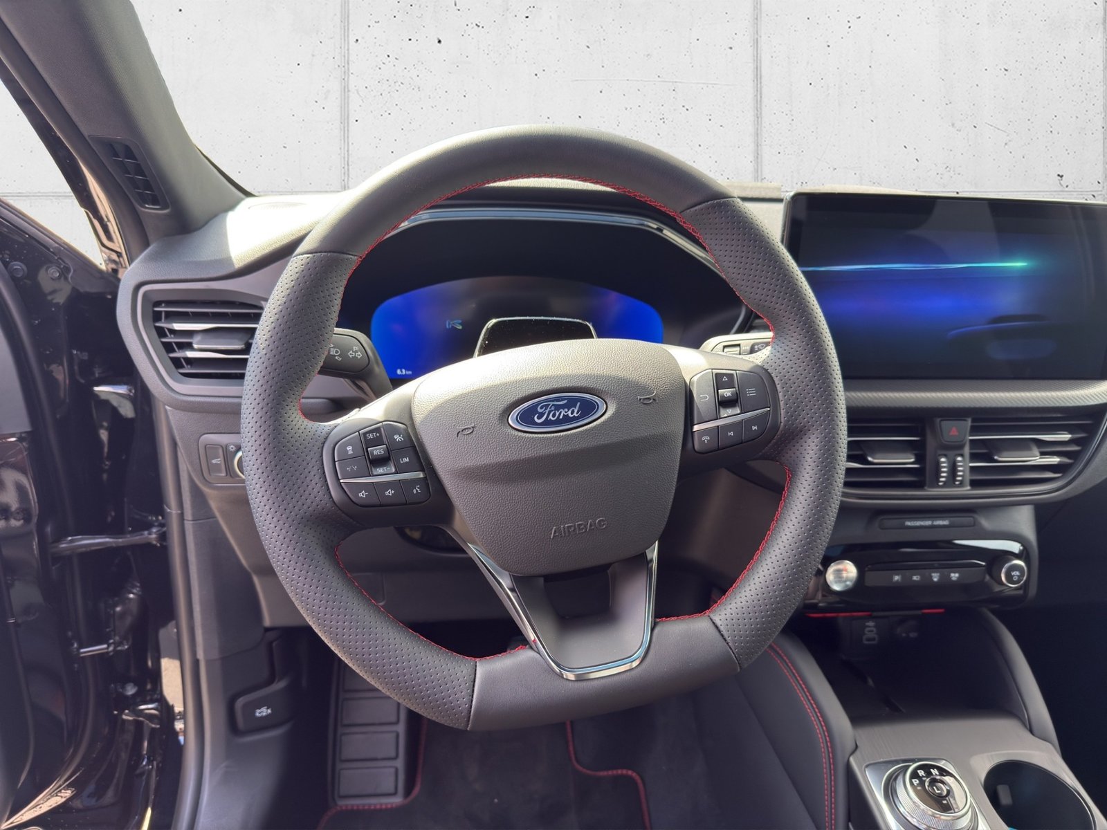FORD Kuga 2.5 Hybrid ST-Line X 4x4 blackwhite Ed., Full-Hybrid Petrol/Electric, New car, Automatic - 7