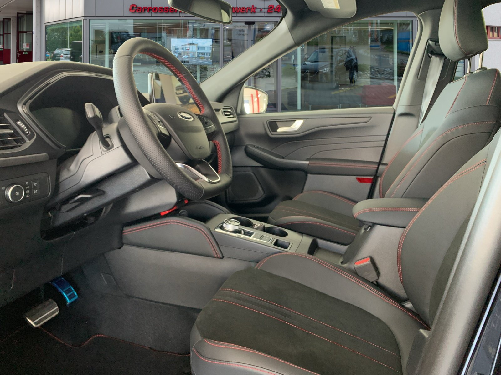 FORD Kuga 2.5 Hybrid ST-Line X 4x4, Full-Hybrid Petrol/Electric, New car, Automatic - 7