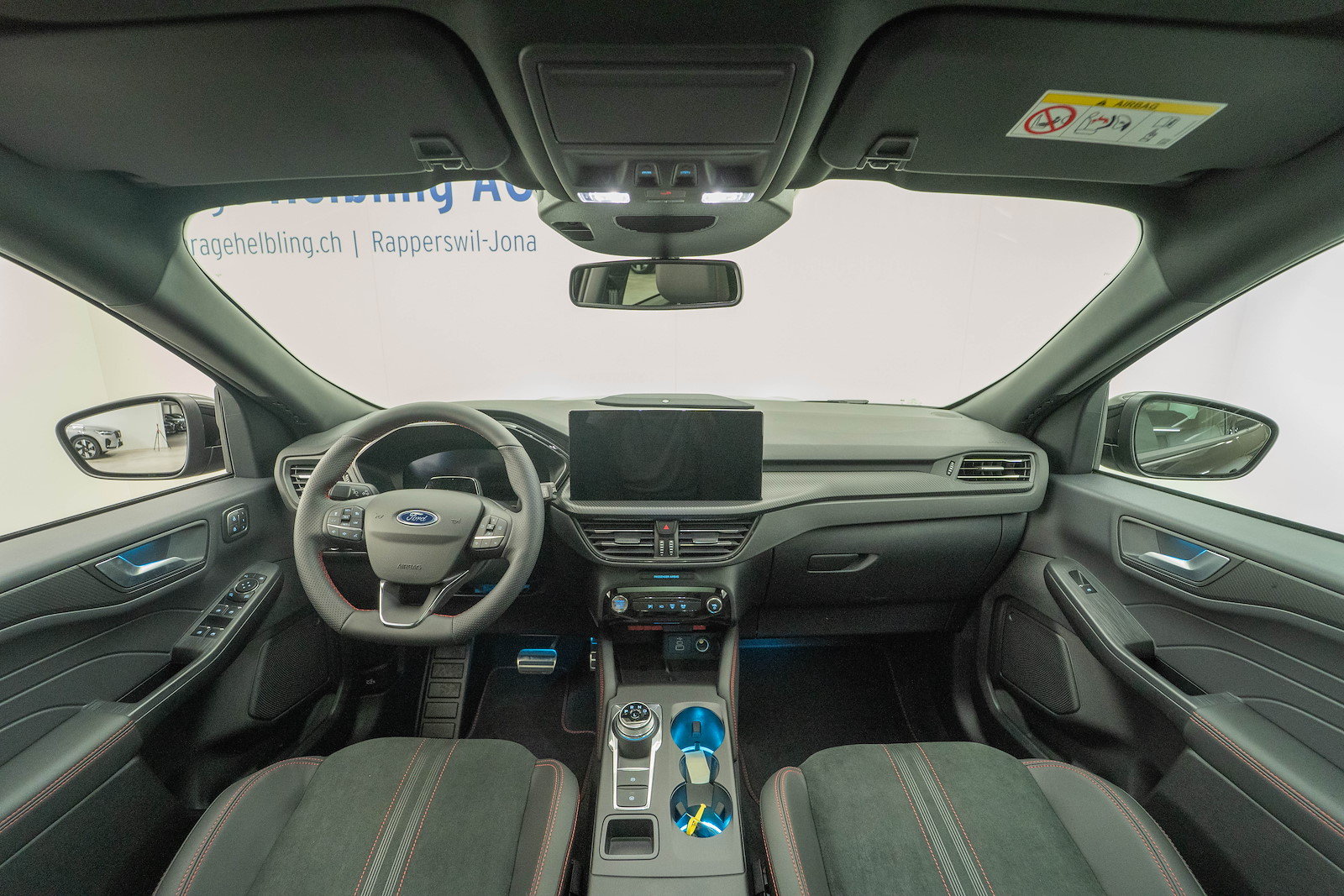 FORD Kuga 2.5 Hybrid ST-Line X 4x4, Full-Hybrid Petrol/Electric, New car, Automatic - 6