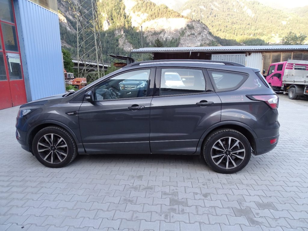 FORD KUGA 2.0 TDCi 150 Trend+ FPS, Diesel, Occasioni / Usate, Automatico - 3