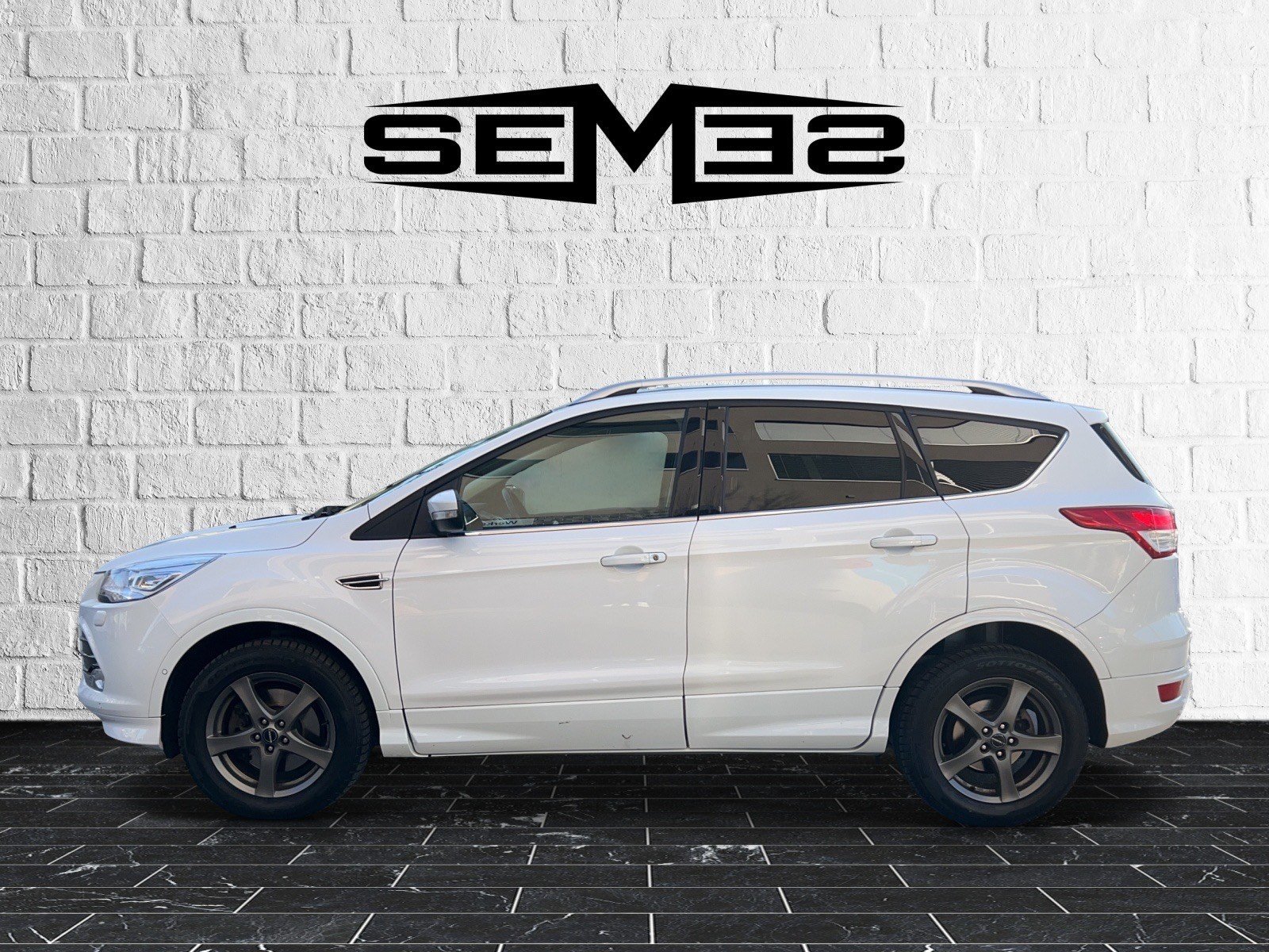 FORD Kuga 2.0 TDCi Titanium S 4WD PowerShift, Diesel, Second hand / Used, Automatic - 2