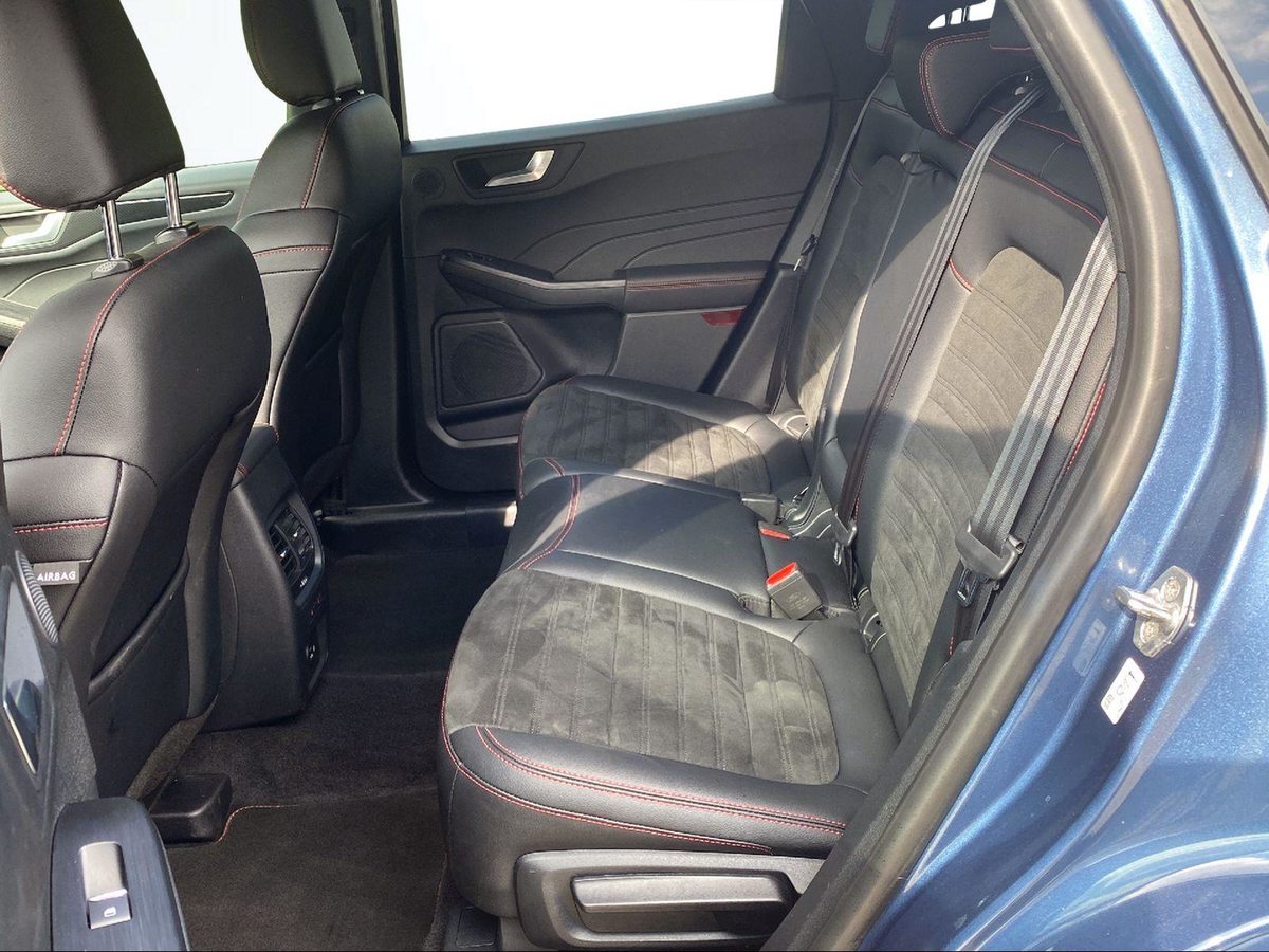 FORD Kuga 2.5 Plug-in Hybrid ST-Line X, Hybride Rechargeable Essence/Électricité, Occasion / Utilisé, Automatique - 6