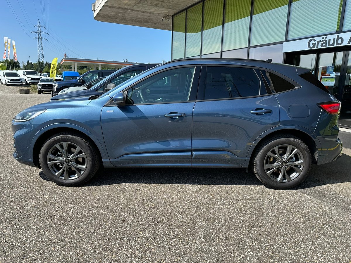 FORD Kuga 2.5 FHEV ST-Line 4WD, Voll-Hybrid Benzin/Elektro, Occasion / Gebraucht, Automatik - 4