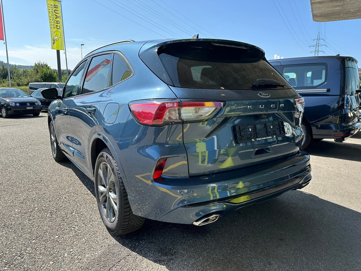 FORD Kuga 2.5 FHEV ST-Line 4WD, Voll-Hybrid Benzin/Elektro, Occasion / Gebraucht, Automatik - 5