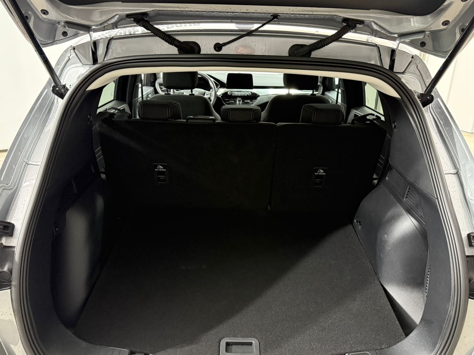 FORD Kuga 2.5 Plug-in Hybrid Titani, Full-Hybrid Petrol/Electric, Second hand / Used, Automatic - 7