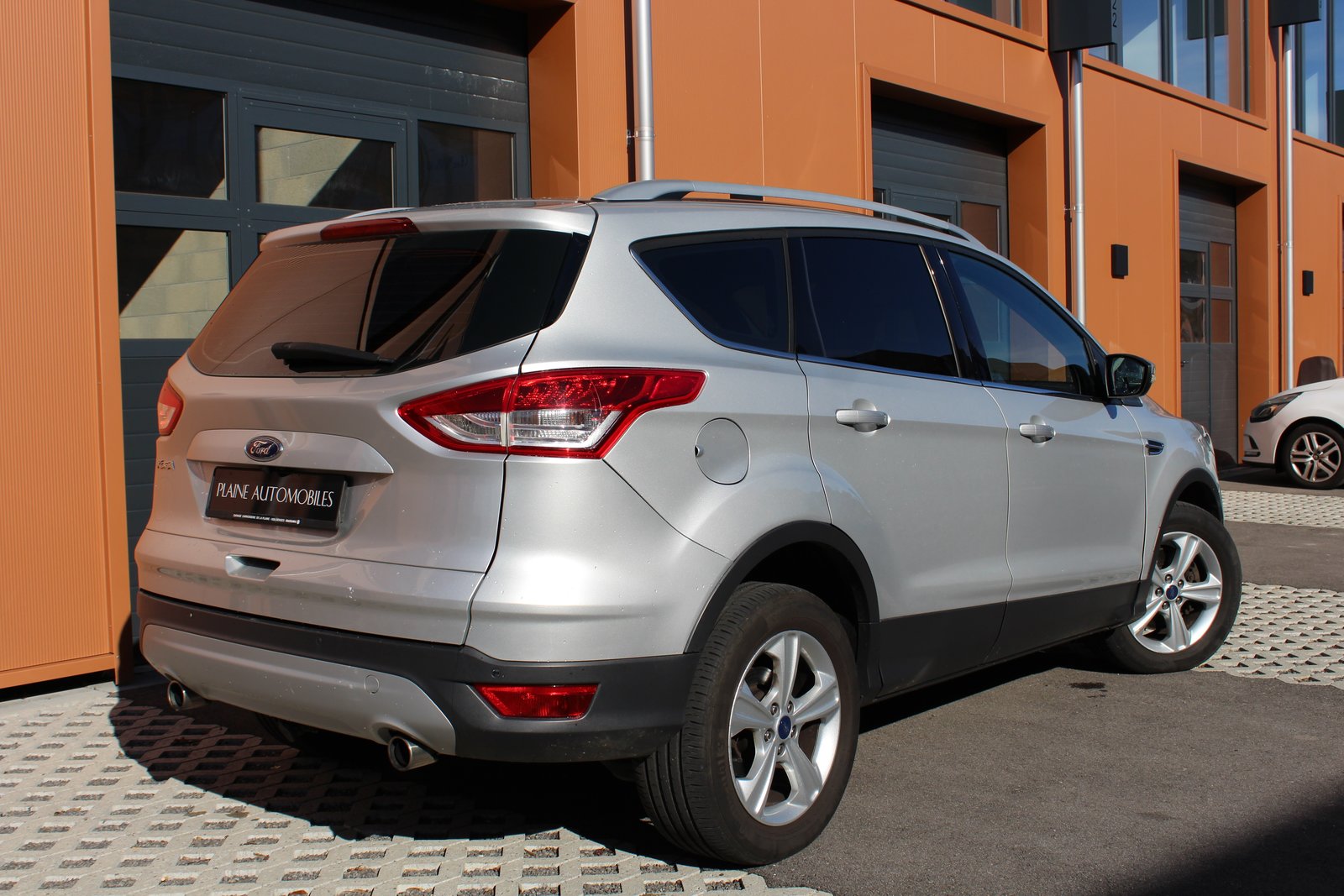 FORD Kuga 2.0 TDCi Titanium 4WD PowerShift, Diesel, Occasion / Utilisé, Automatique - 6