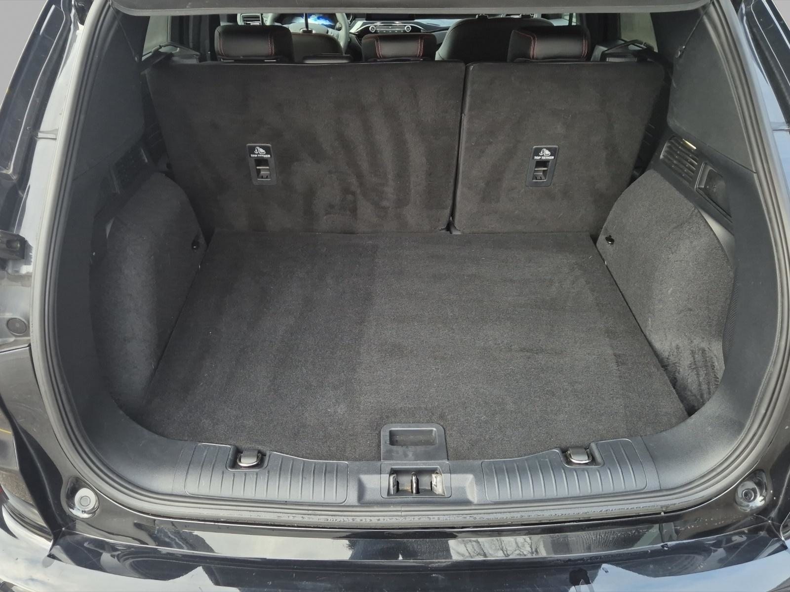 FORD Kuga 2.5 Plug-in Hybrid ST-Line X, Plug-in-Hybrid Petrol/Electric, Second hand / Used, Automatic - 6
