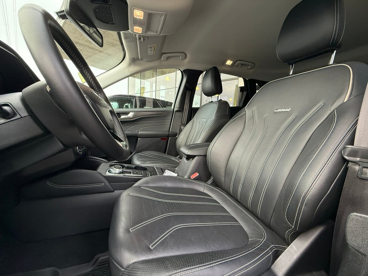 FORD Kuga 2.5 PHEV Vignale 2WD PERLWEISS, Hybride Rechargeable Essence/Électricité, Occasion / Utilisé, Automatique - 7