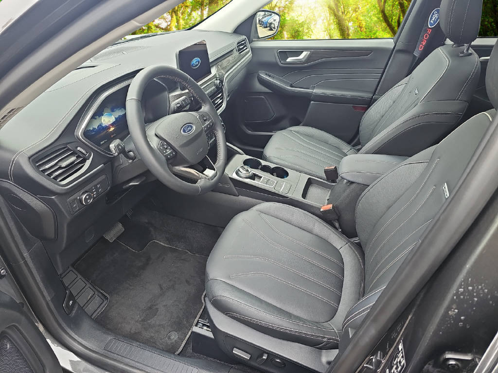 FORD Kuga 2.5 Hybrid Vignale, Hybride Intégral Essence/Électricité, Occasion / Utilisé, Automatique - 6