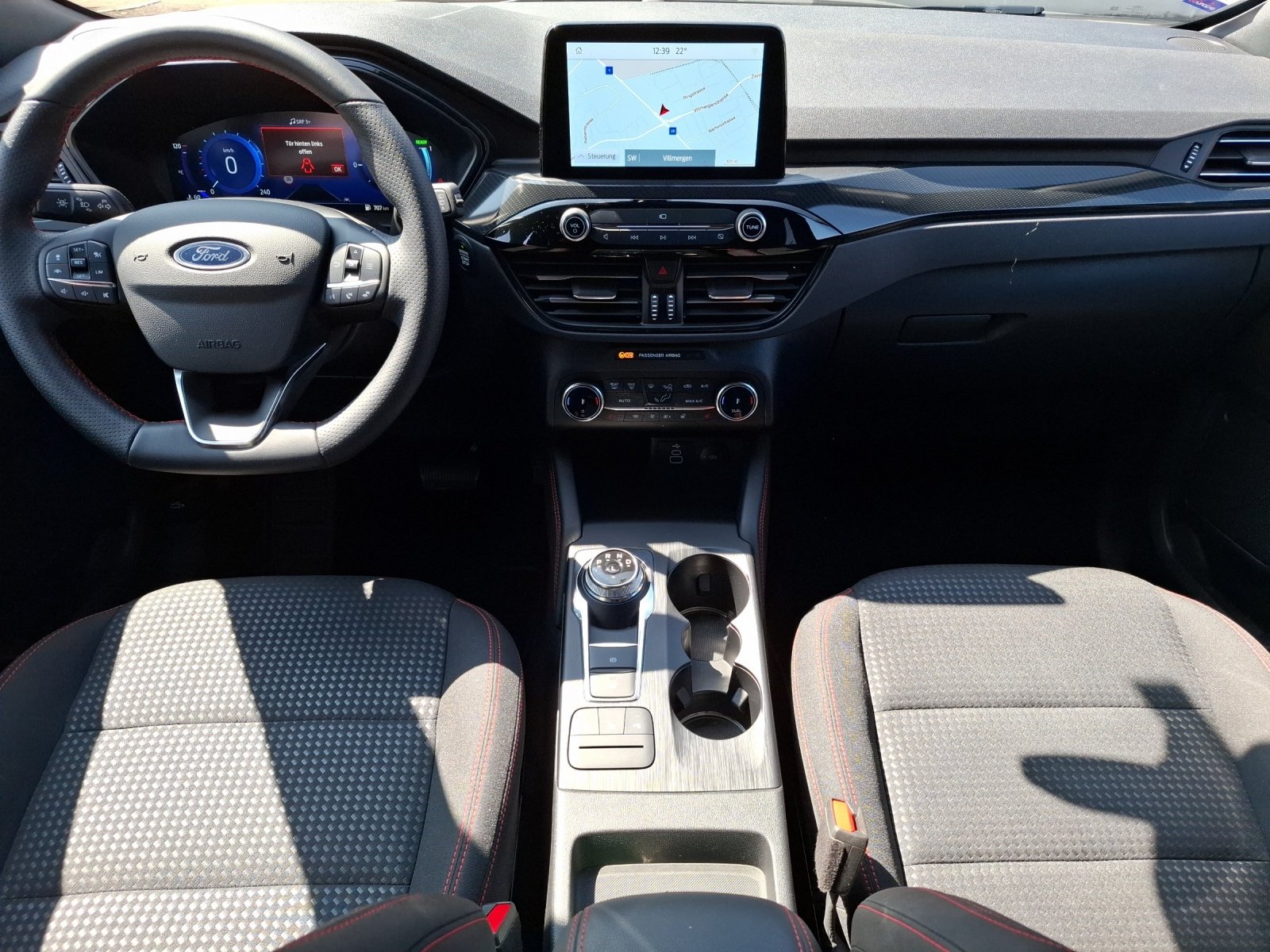 FORD Kuga 2.5 Hybrid ST-Line 4x4, Voll-Hybrid Benzin/Elektro, Occasion / Gebraucht, Automatik - 4