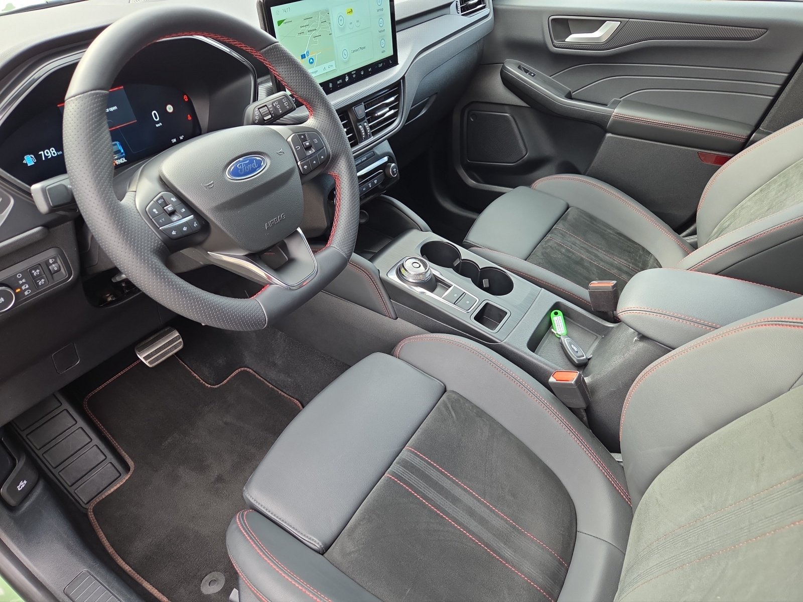 FORD Kuga 2.5 Hybrid ST-Line X 4x4, Hybride Intégral Essence/Électricité, Occasion / Utilisé, Automatique - 5