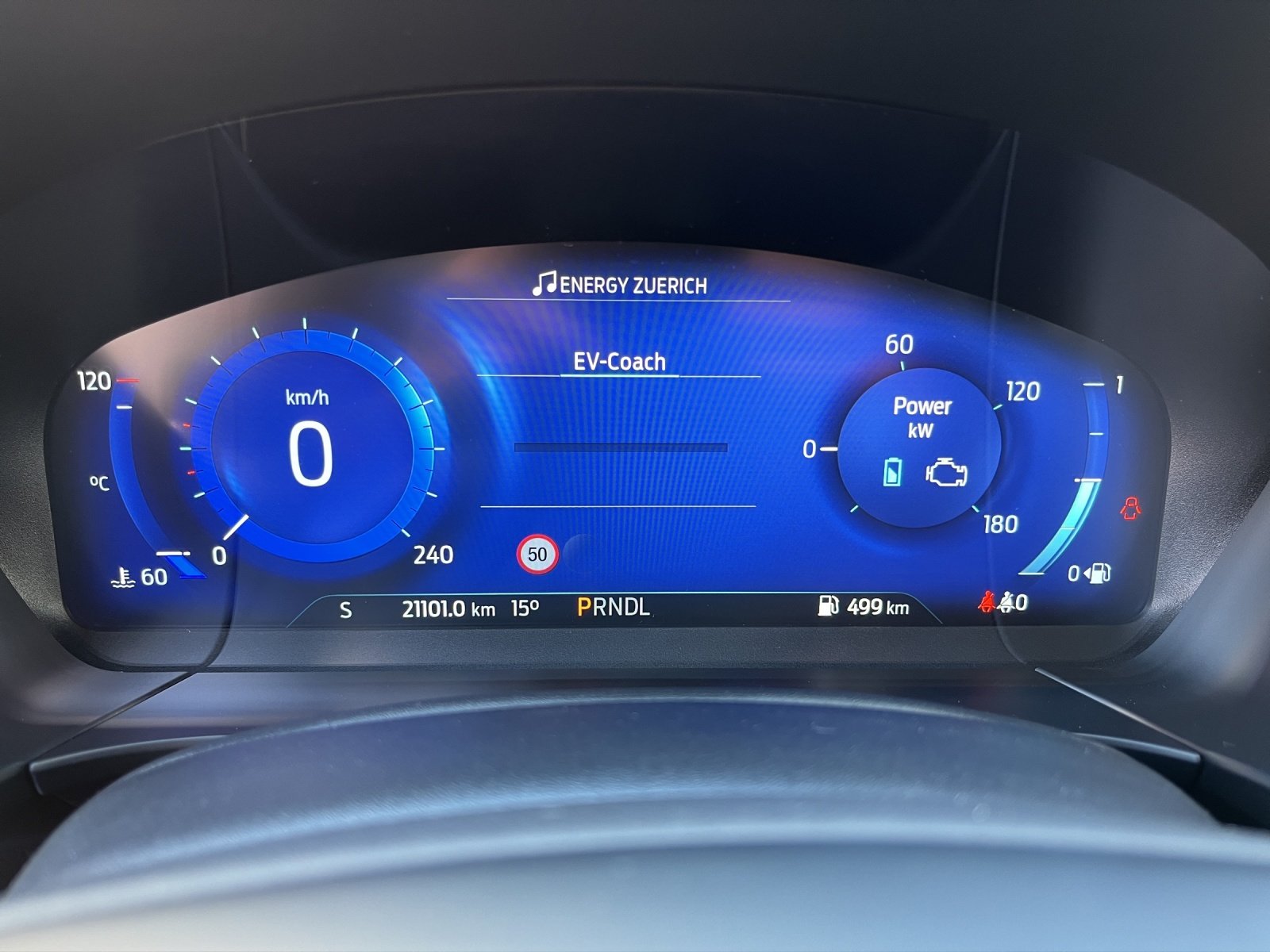 FORD Kuga 2.5 Hybrid ST-Line 4x4, Full-Hybrid Petrol/Electric, Second hand / Used, Automatic - 7