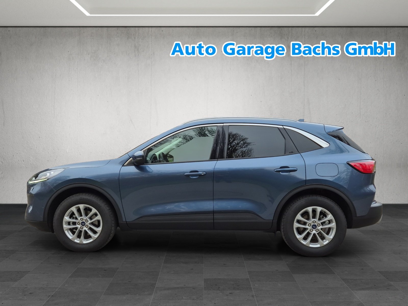 FORD Kuga 2.5 FHEV Titanium 4WD, Hybride Intégral Essence/Électricité, Occasion / Utilisé, Automatique - 4