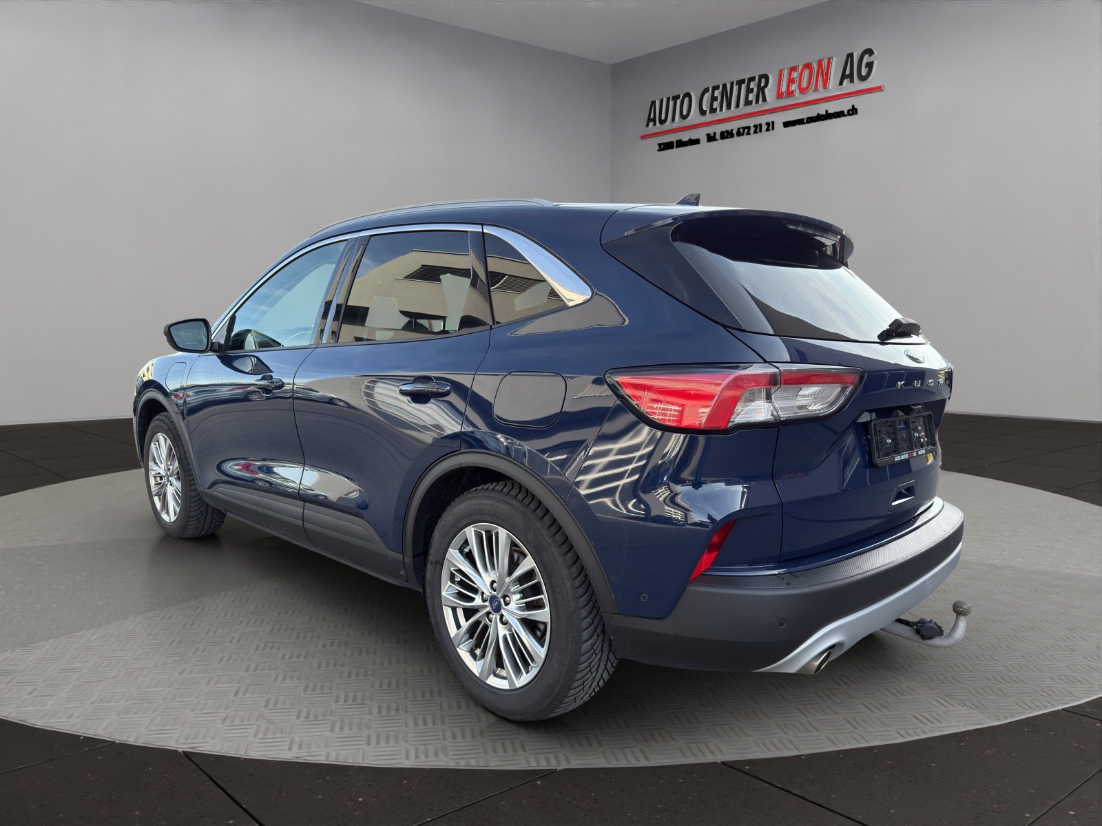 FORD Kuga 2.5 PHEV Titanium X 2WD, Hybride Rechargeable Essence/Électricité, Occasion / Utilisé, Automatique - 3