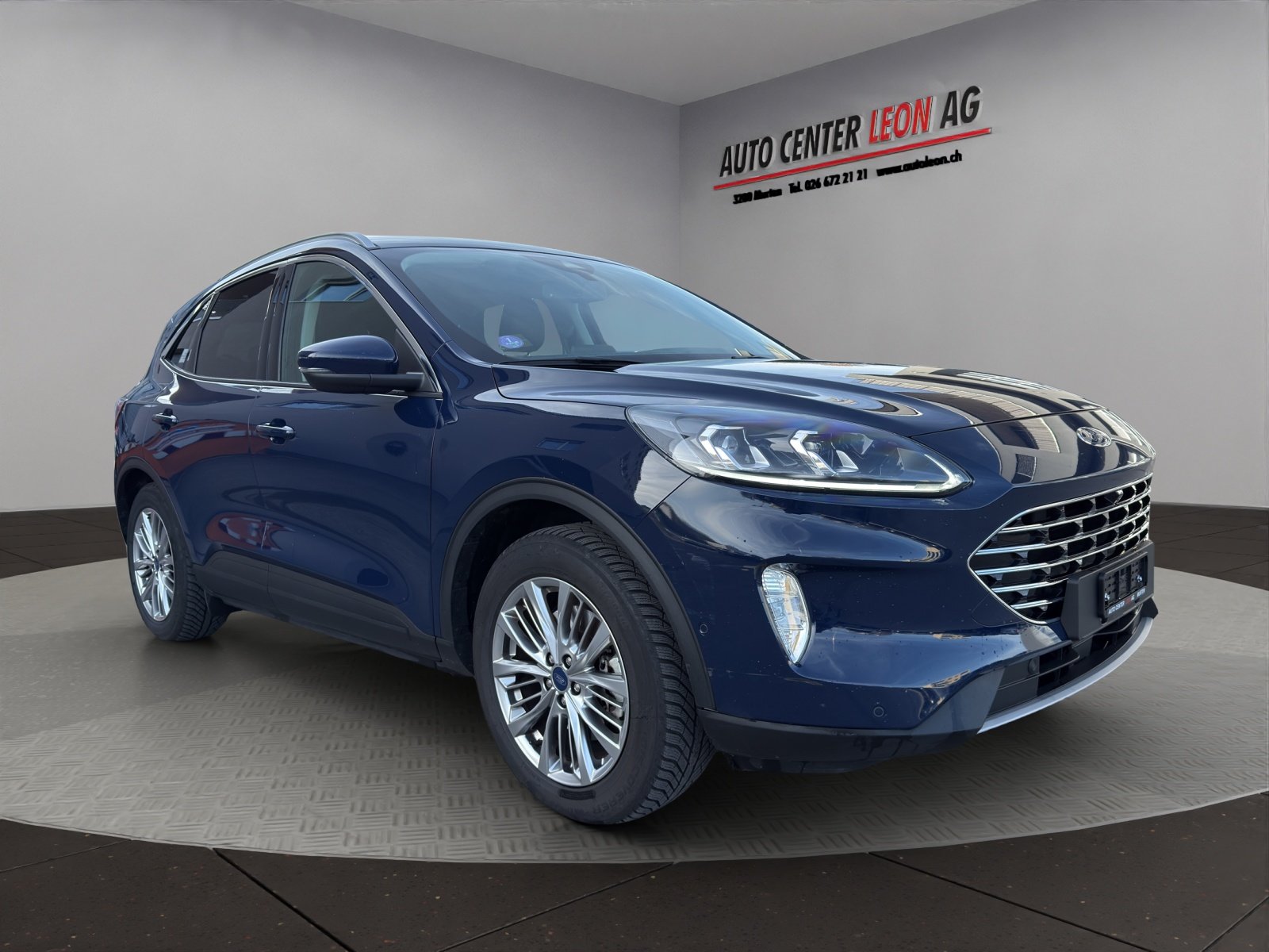 FORD Kuga 2.5 PHEV Titanium X 2WD, Hybride Rechargeable Essence/Électricité, Occasion / Utilisé, Automatique - 7