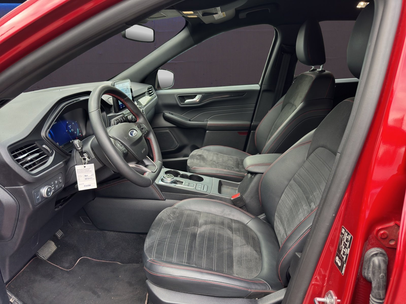 FORD Kuga 2.5i FHEV FULL-HYBRID 190 PS ST-Line X 4x4 AUTOMAT, Hybride Intégral Essence/Électricité, Occasion / Utilisé, Automatique - 7
