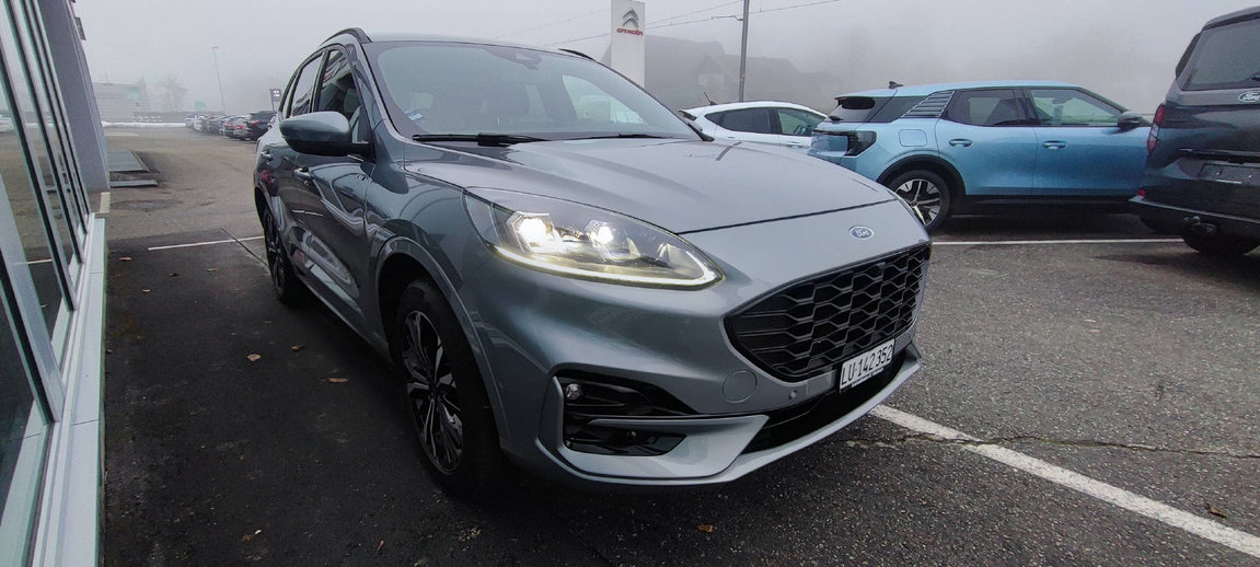 FORD Kuga 2.5 Hybrid ST-Line X 4x4, Hybride Intégral Essence/Électricité, Occasion / Utilisé, Automatique - 2