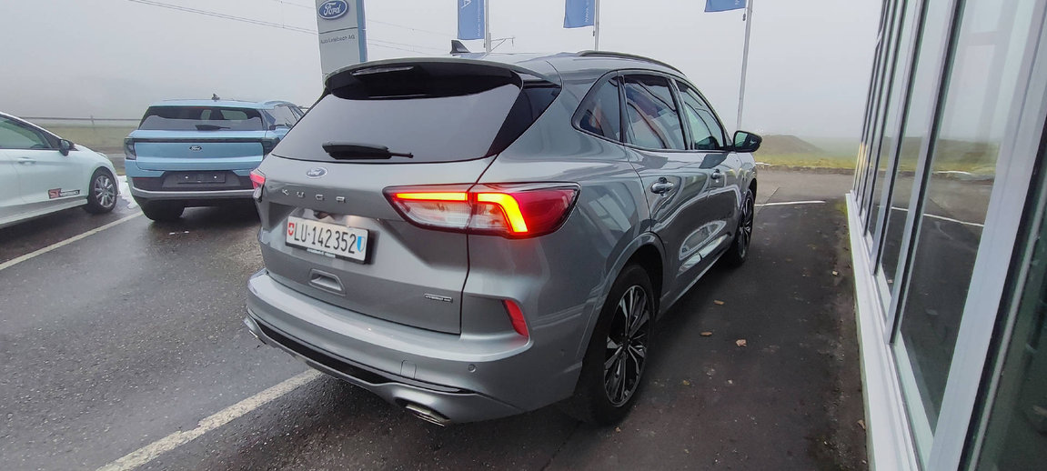 FORD Kuga 2.5 Hybrid ST-Line X 4x4, Hybride Intégral Essence/Électricité, Occasion / Utilisé, Automatique - 3
