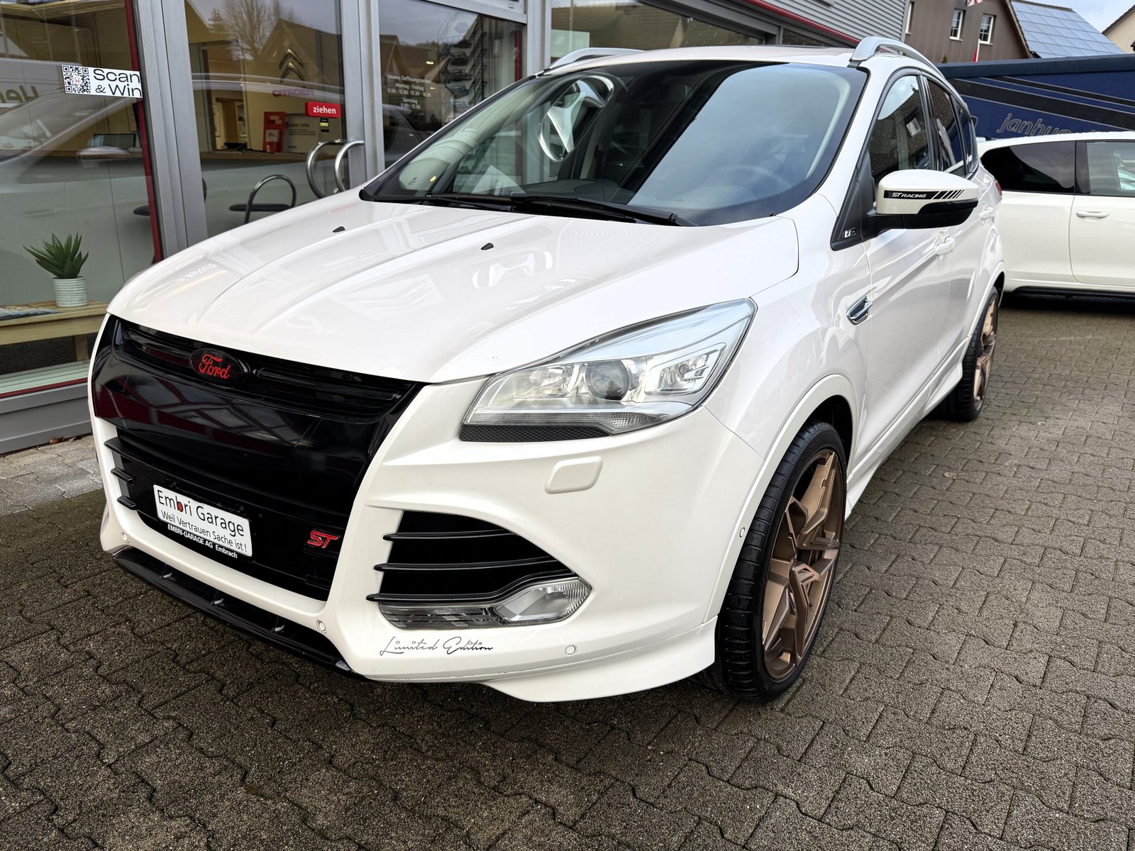 FORD Kuga 1.6 SCTi Titanium S 4WD Automatic, Petrol, Second hand / Used, Automatic - 3