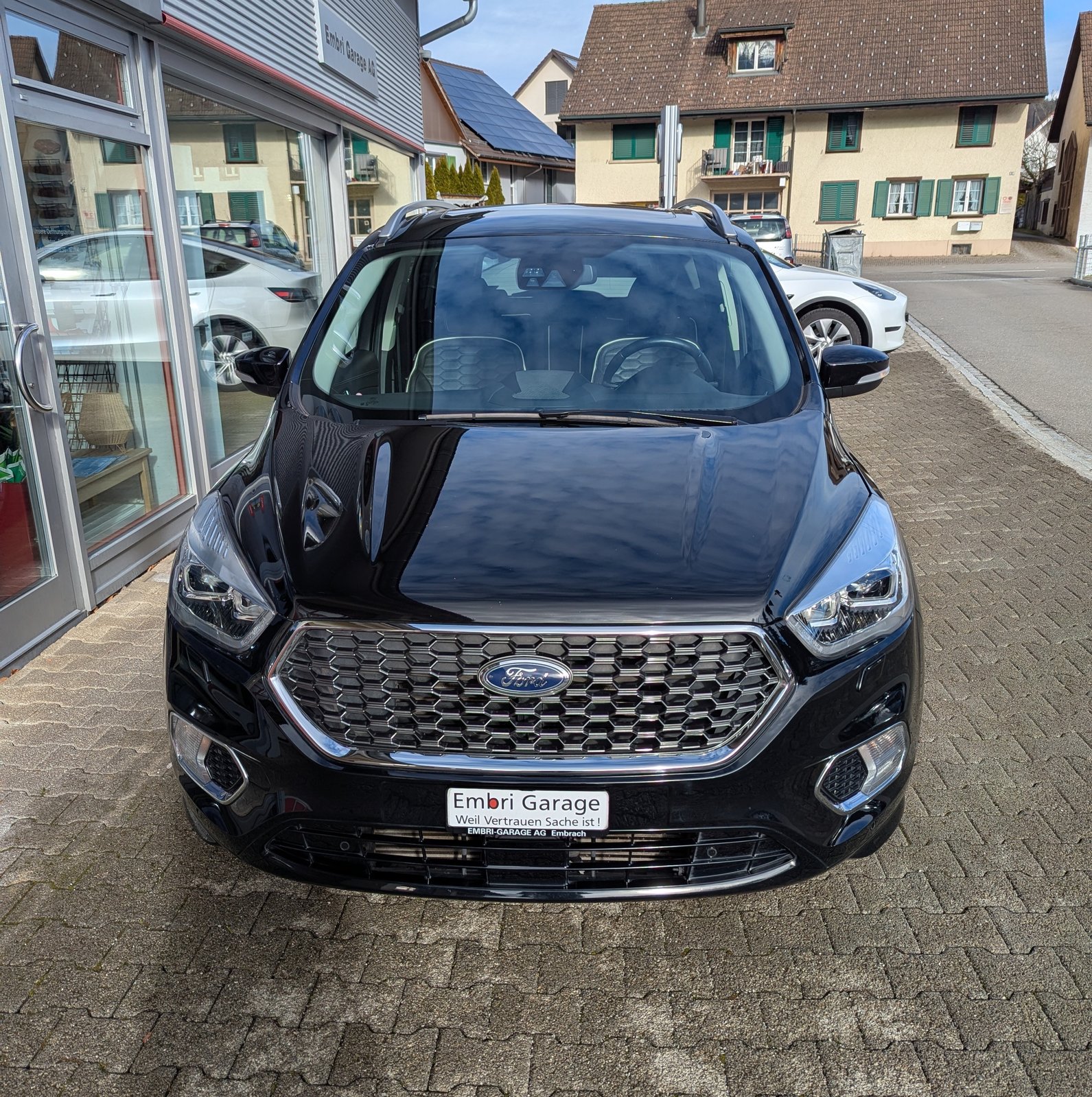 FORD Kuga 2.0 TDCi Vignale 4WD PowerShift, Diesel, Second hand / Used, Automatic - 2