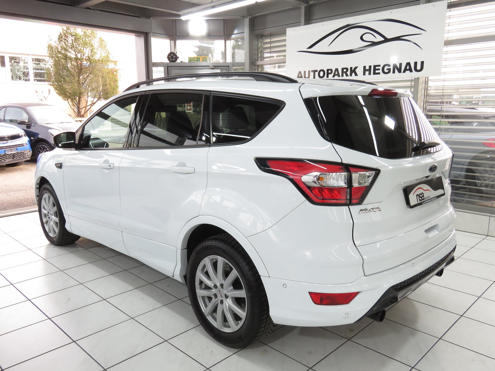 FORD Kuga 2.0 TDCi ST Line High 4WD PowerShift, Diesel, Occasion / Utilisé, Automatique - 6